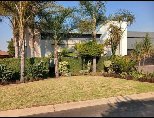 3 BEDROOM HOUSE FOR SALE IN RETIRE AT MIDSTREAM